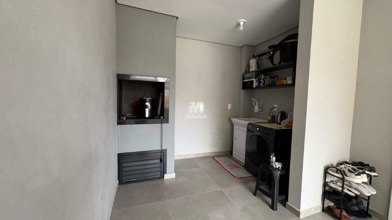 Casa à venda no bairro Aymoré: