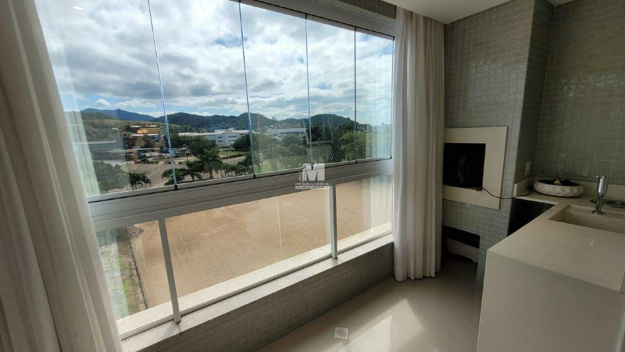 Apartamento à venda no bairro São Luiz: