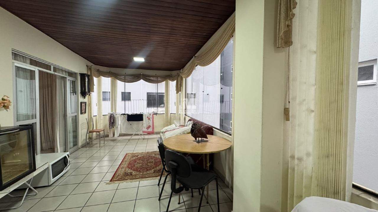 Apartamento à venda no bairro São Luiz: 