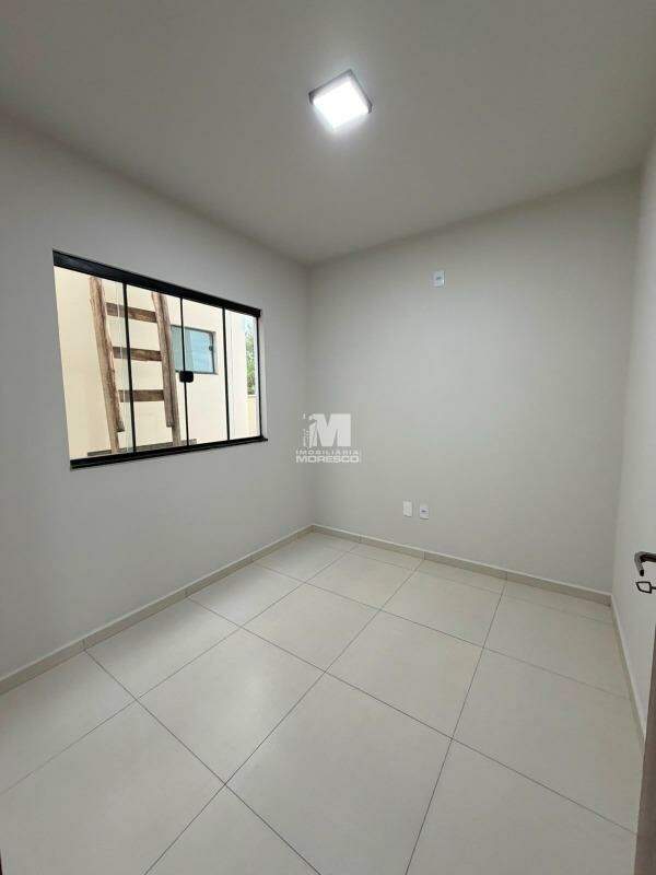 Casa à venda no bairro Limeira Baixa: