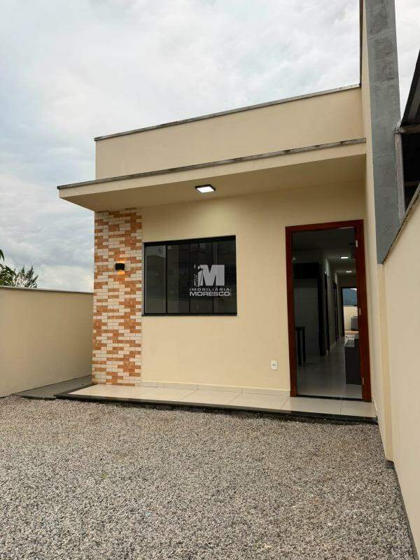 Casa à venda no bairro Limeira Baixa: 