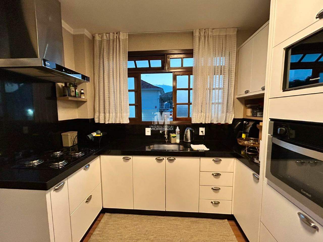 Apartamento para aluguel no bairro Centro I: 