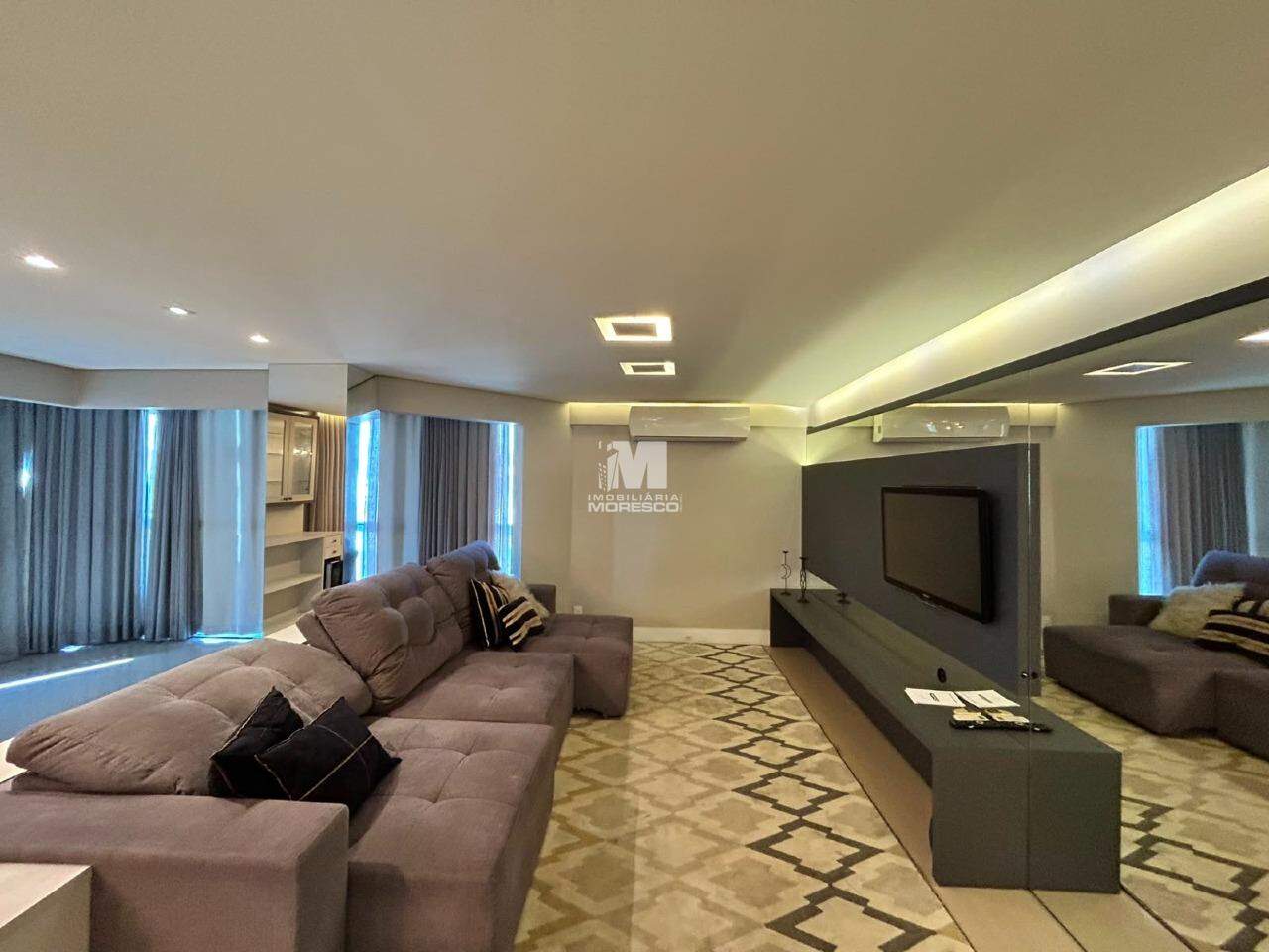 Apartamento para aluguel no bairro Centro: