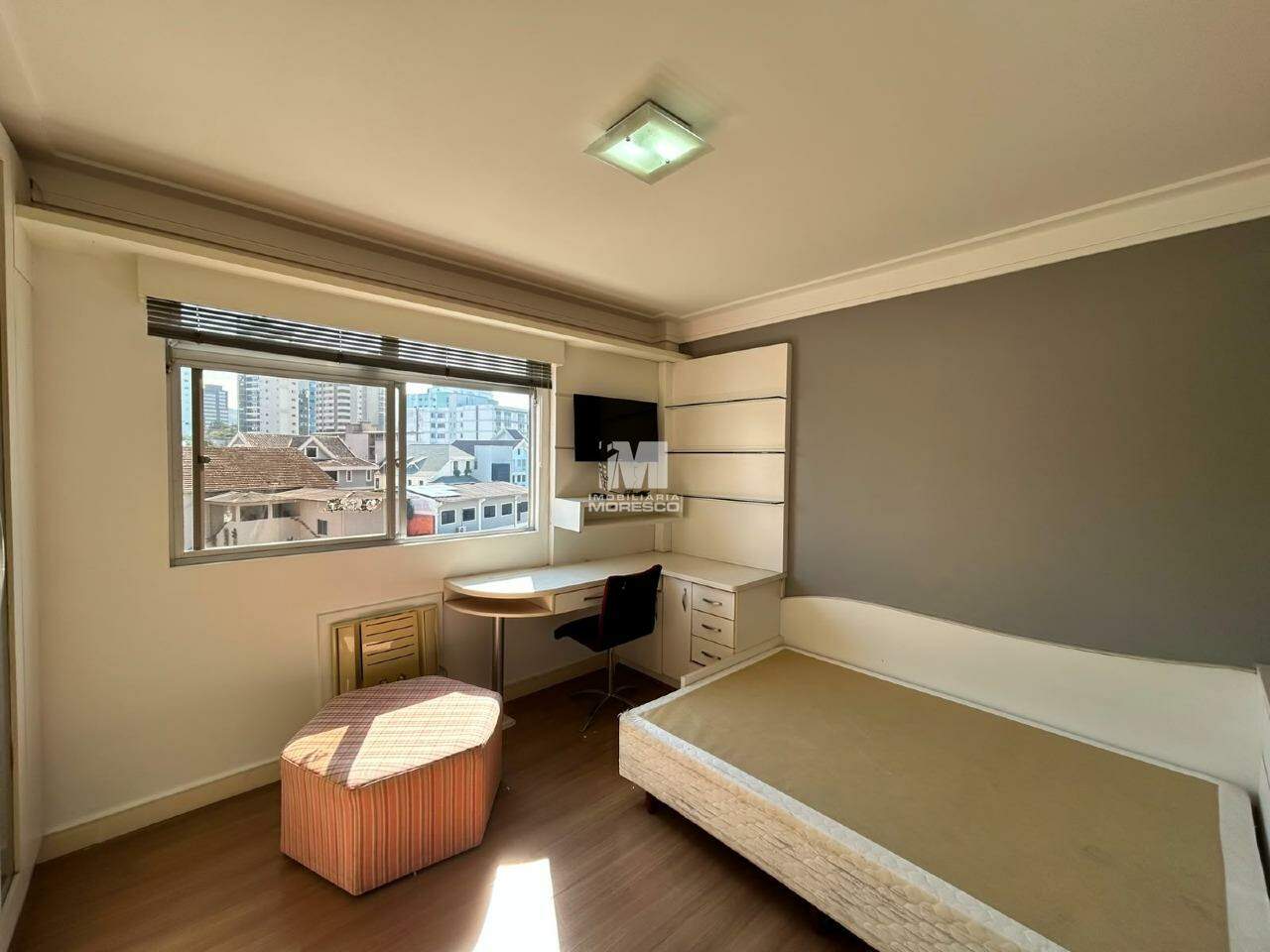 Apartamento para aluguel no bairro Centro: