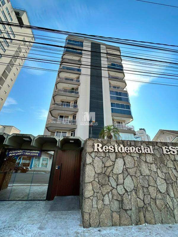 Apartamento para aluguel no bairro Centro: 