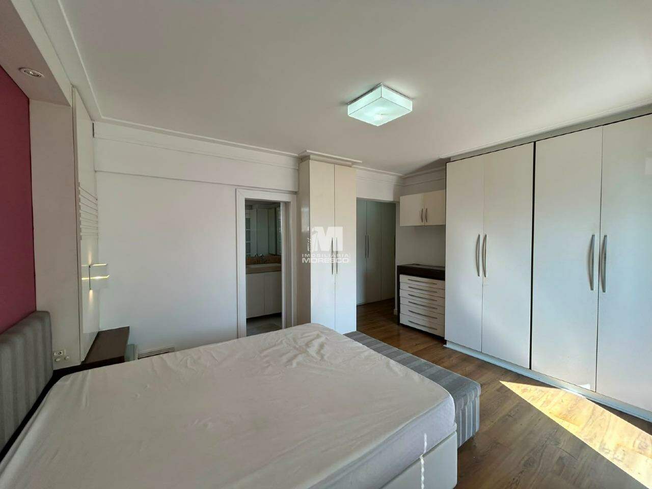 Apartamento para aluguel no bairro Centro: