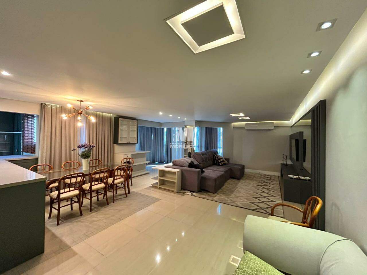 Apartamento para aluguel no bairro Centro: