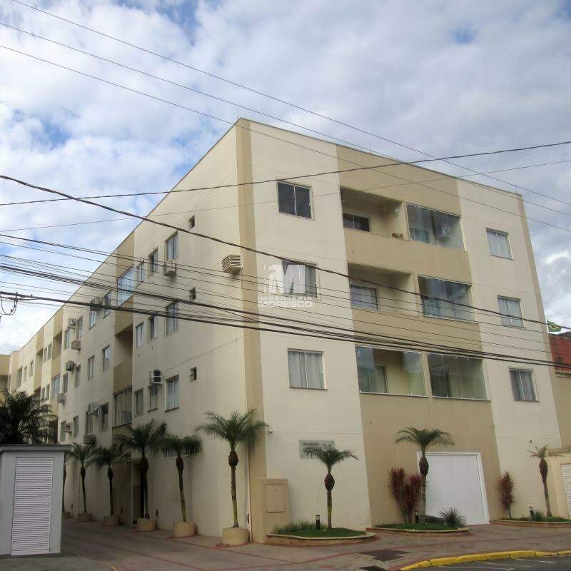 Apartamento à venda no bairro Centro: 