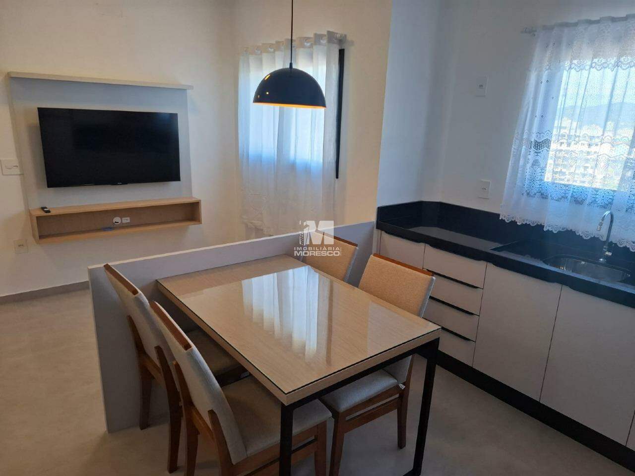 Flat para aluguel no bairro Santa Terezinha: 