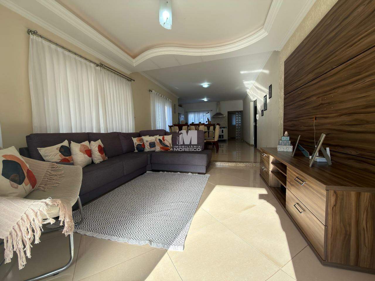 Casa para aluguel no bairro Souza Cruz: 