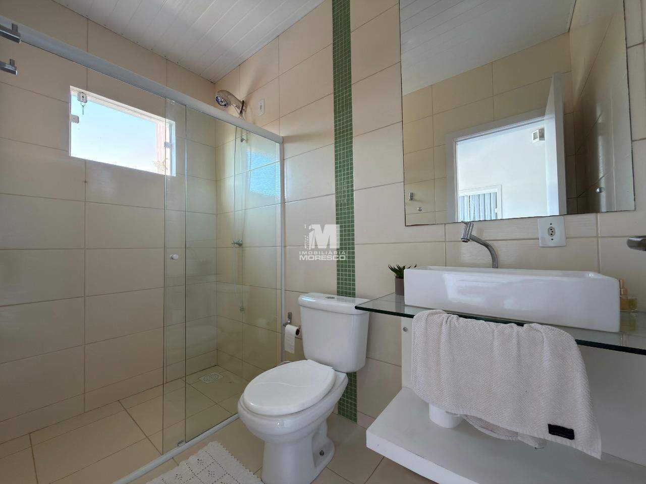 Casa para aluguel no bairro Souza Cruz: 