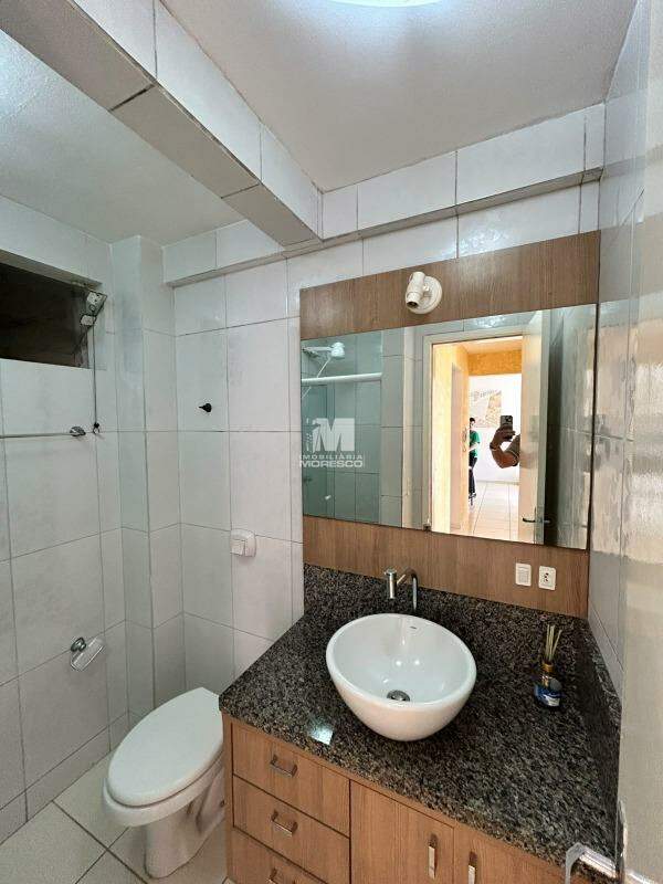 Apartamento para aluguel no bairro Centro: 