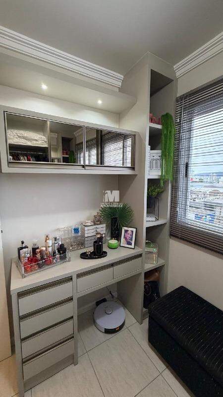 Apartamento à venda no bairro São Luiz: 