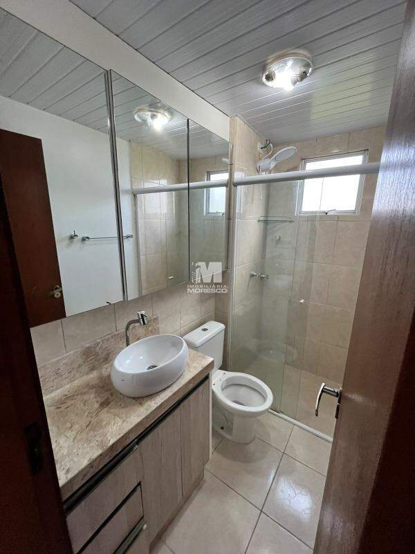 Apartamento para aluguel no bairro Souza Cruz: