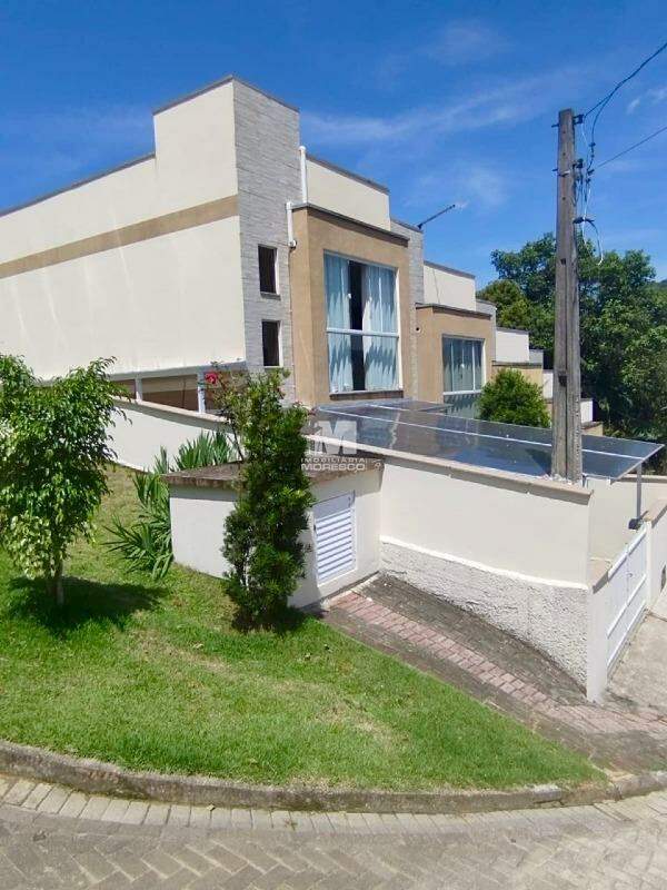Casa à venda no bairro Dom Joaquim: 