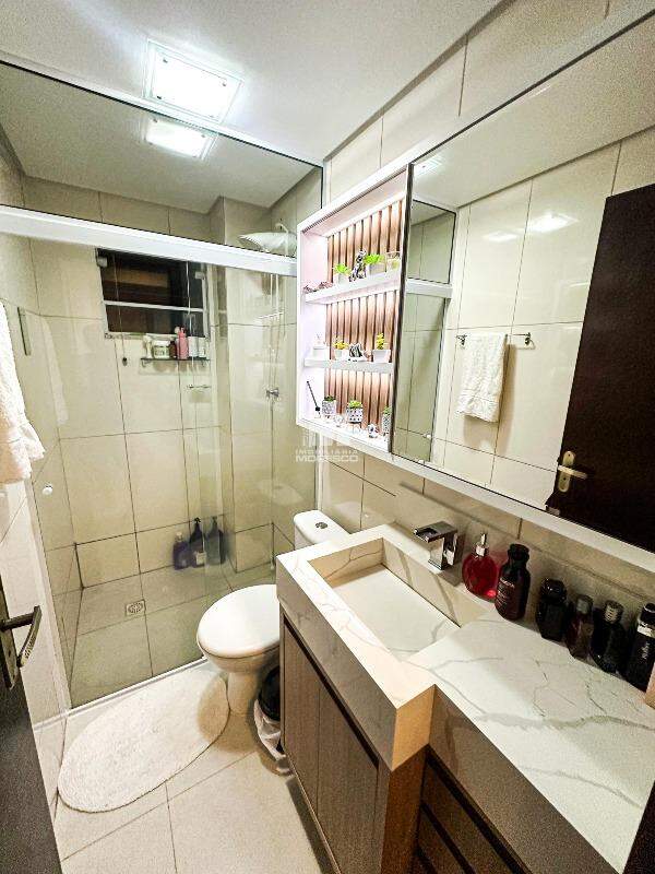 Apartamento à venda no bairro Guarani: 