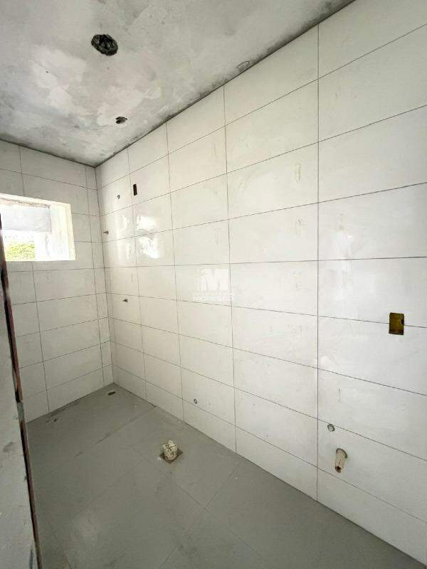 Casa à venda no bairro Ponta Russa: 