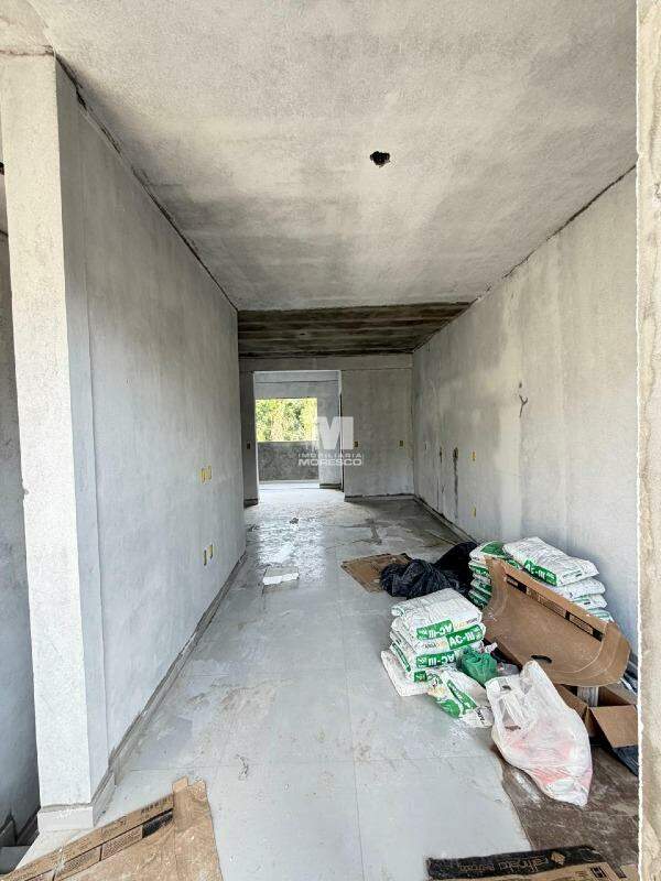 Casa à venda no bairro Ponta Russa: 