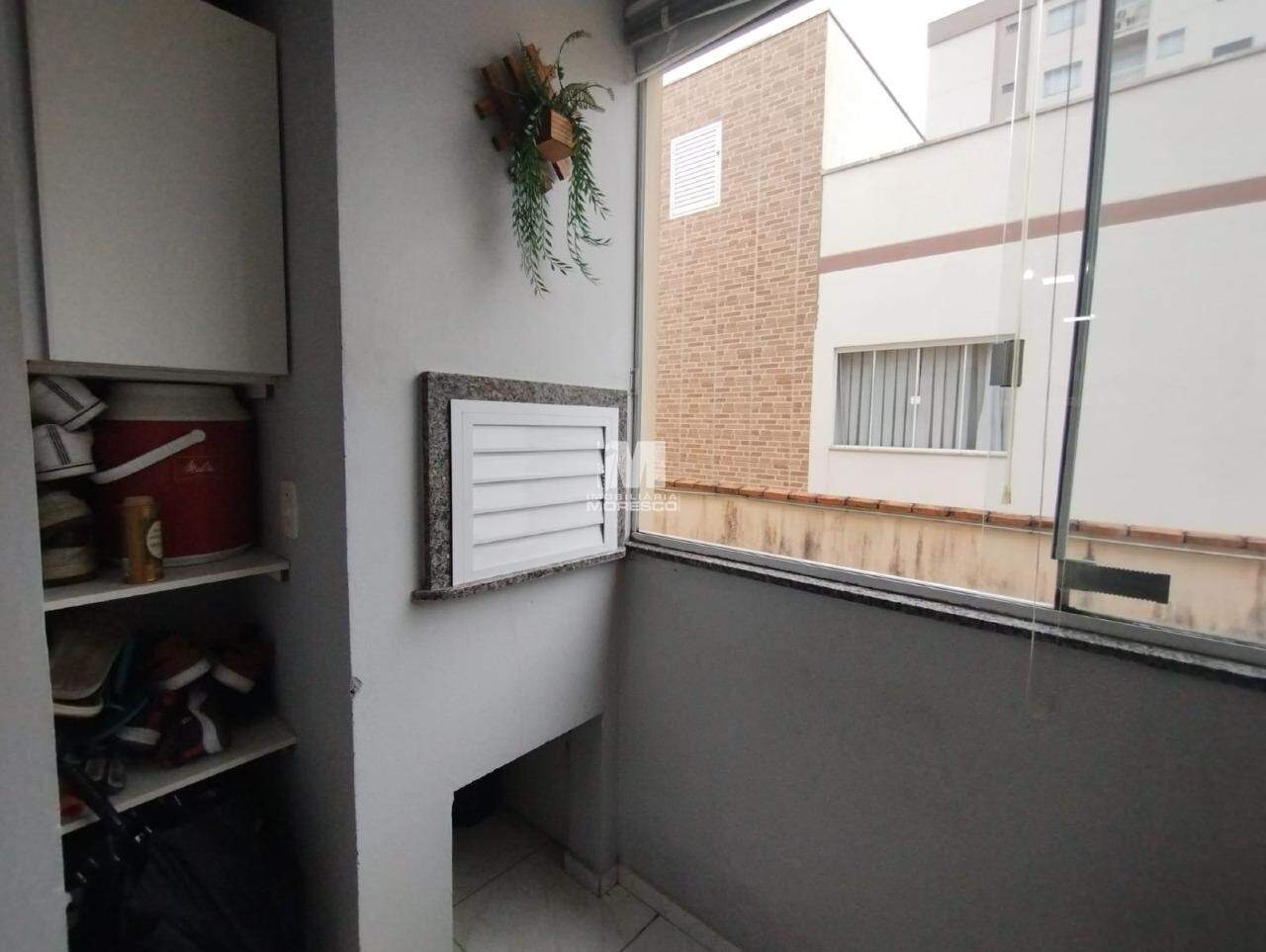 Apartamento à venda no bairro Dom Joaquim: 