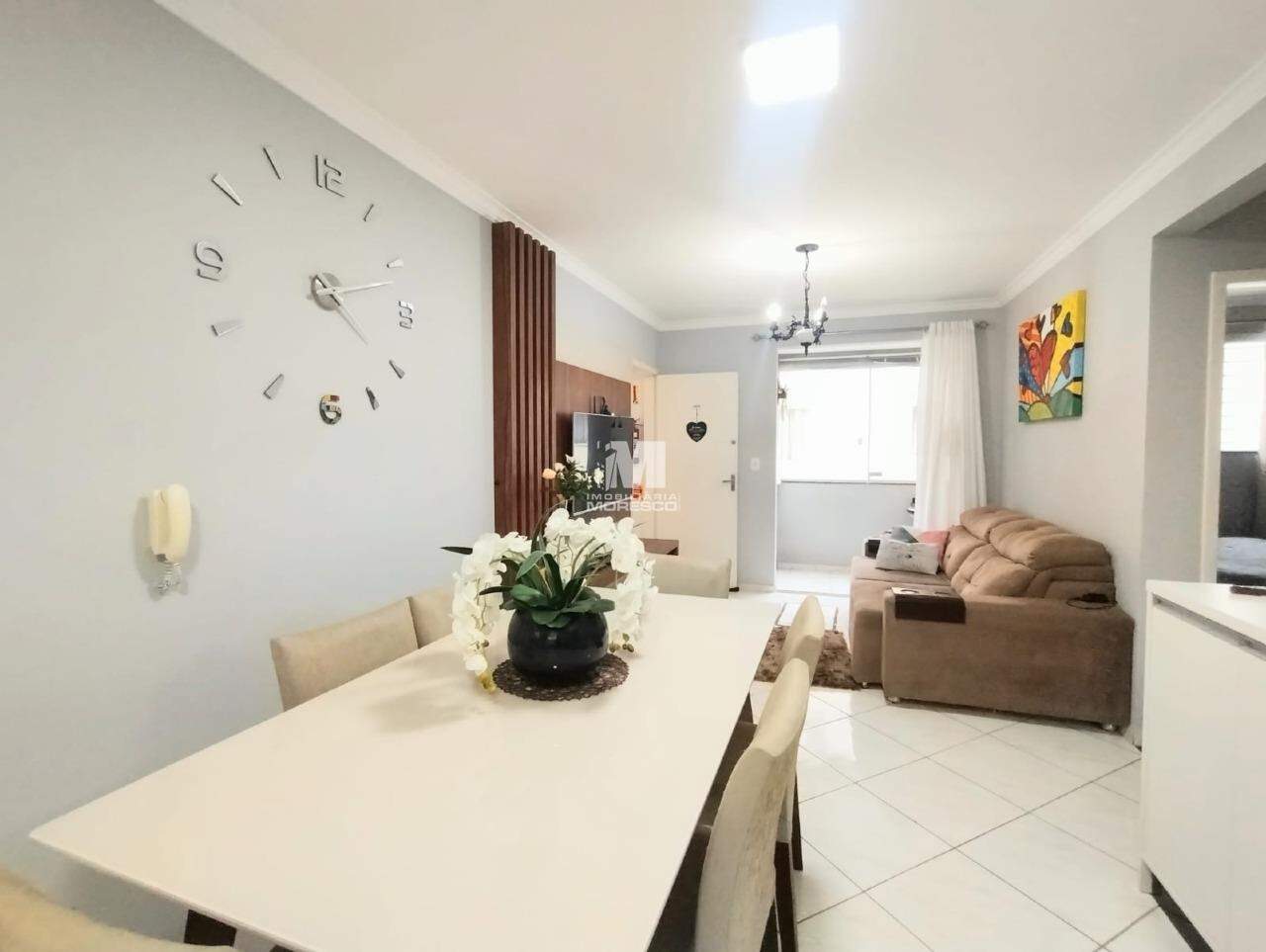 Apartamento à venda no bairro Dom Joaquim: 