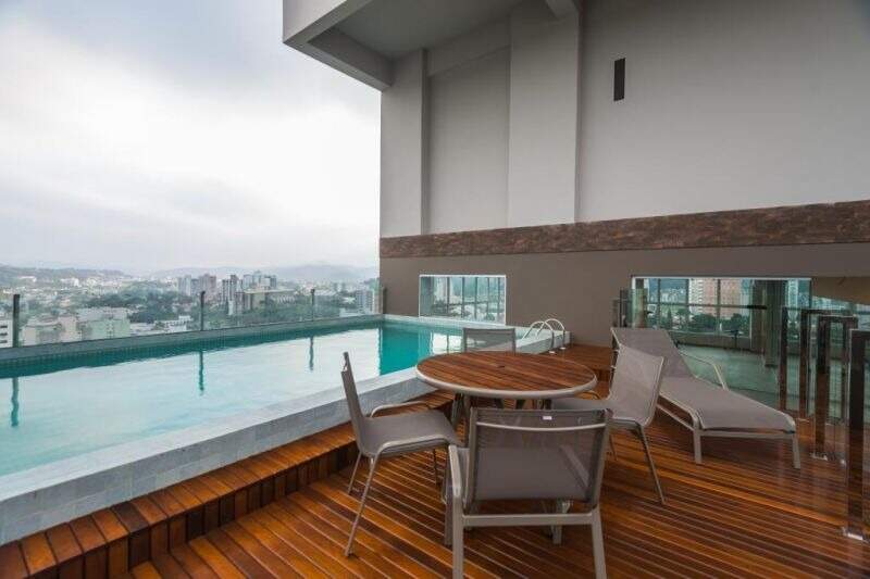Apartamento à venda no bairro Centro: