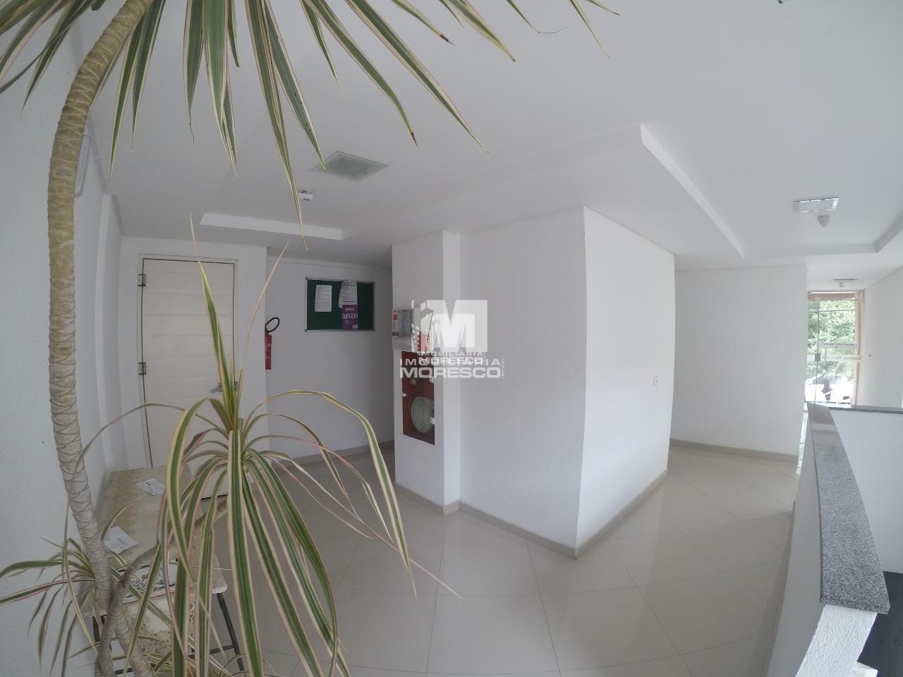 Apartamento para aluguel no bairro Centro: 