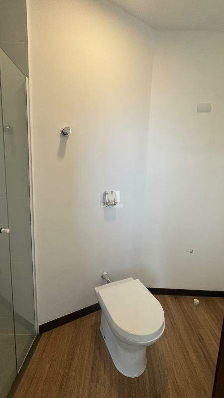 Apartamento à venda no bairro Centro I: 