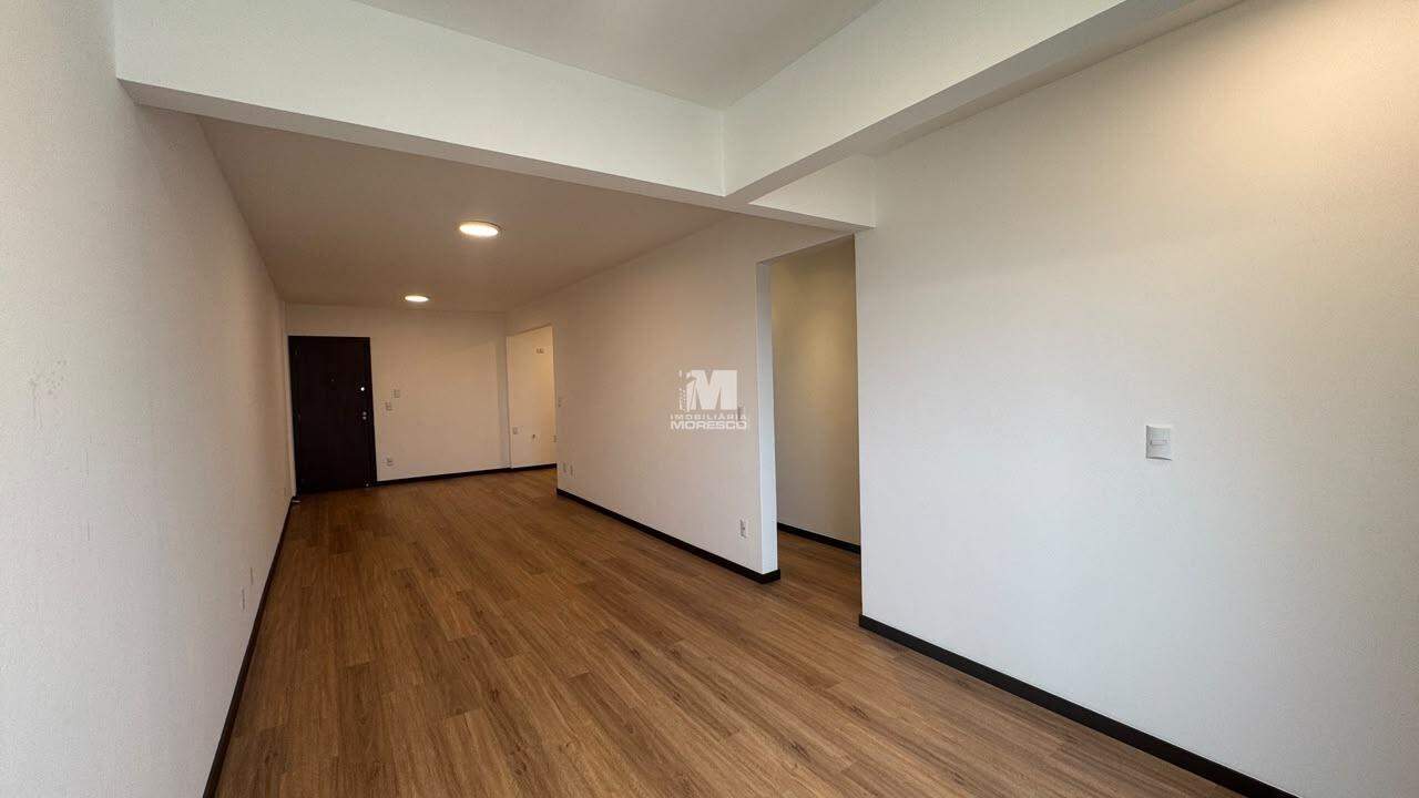 Apartamento à venda no bairro Centro I: 
