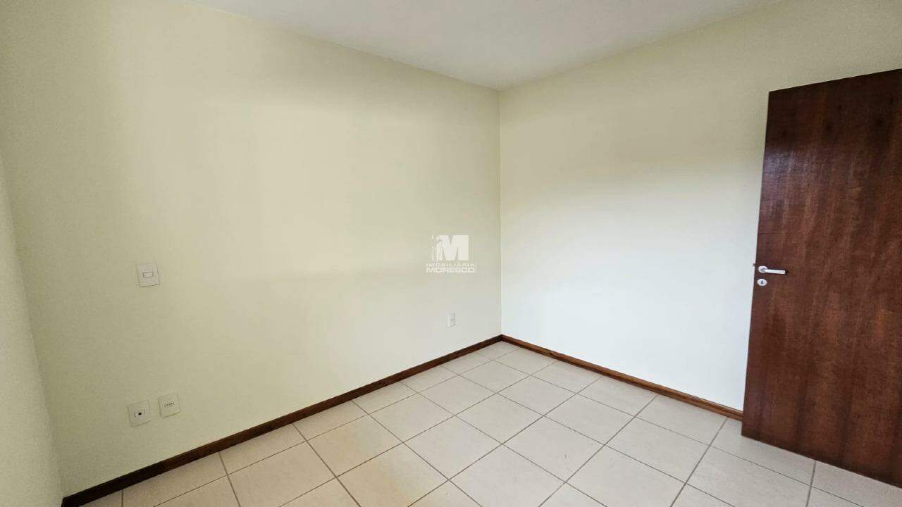 Apartamento à venda no bairro Santa Terezinha: