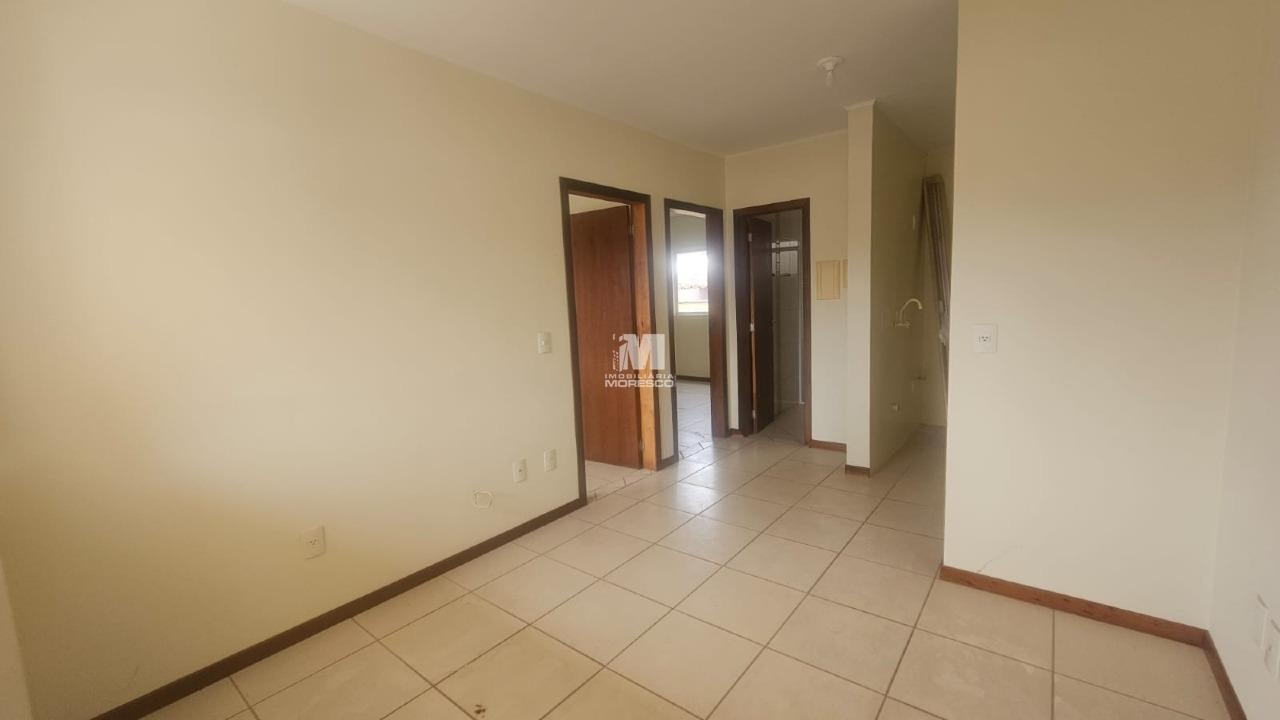 Apartamento à venda no bairro Santa Terezinha: 