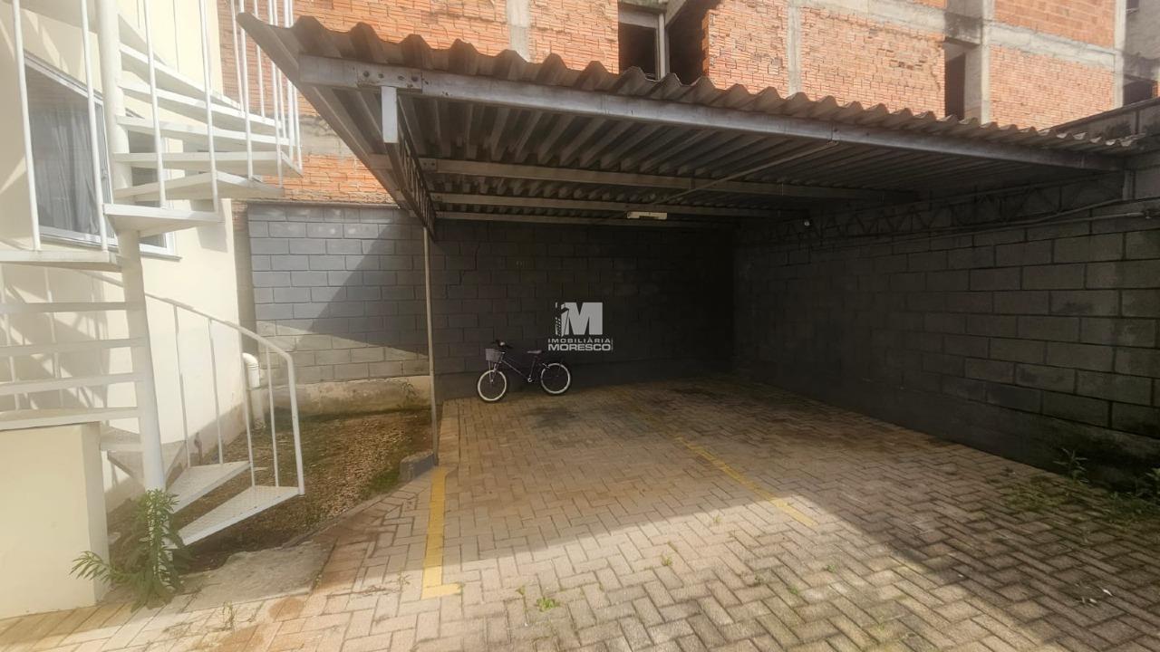 Apartamento à venda no bairro Santa Terezinha: