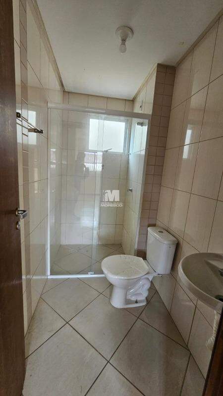 Apartamento à venda no bairro Santa Terezinha: