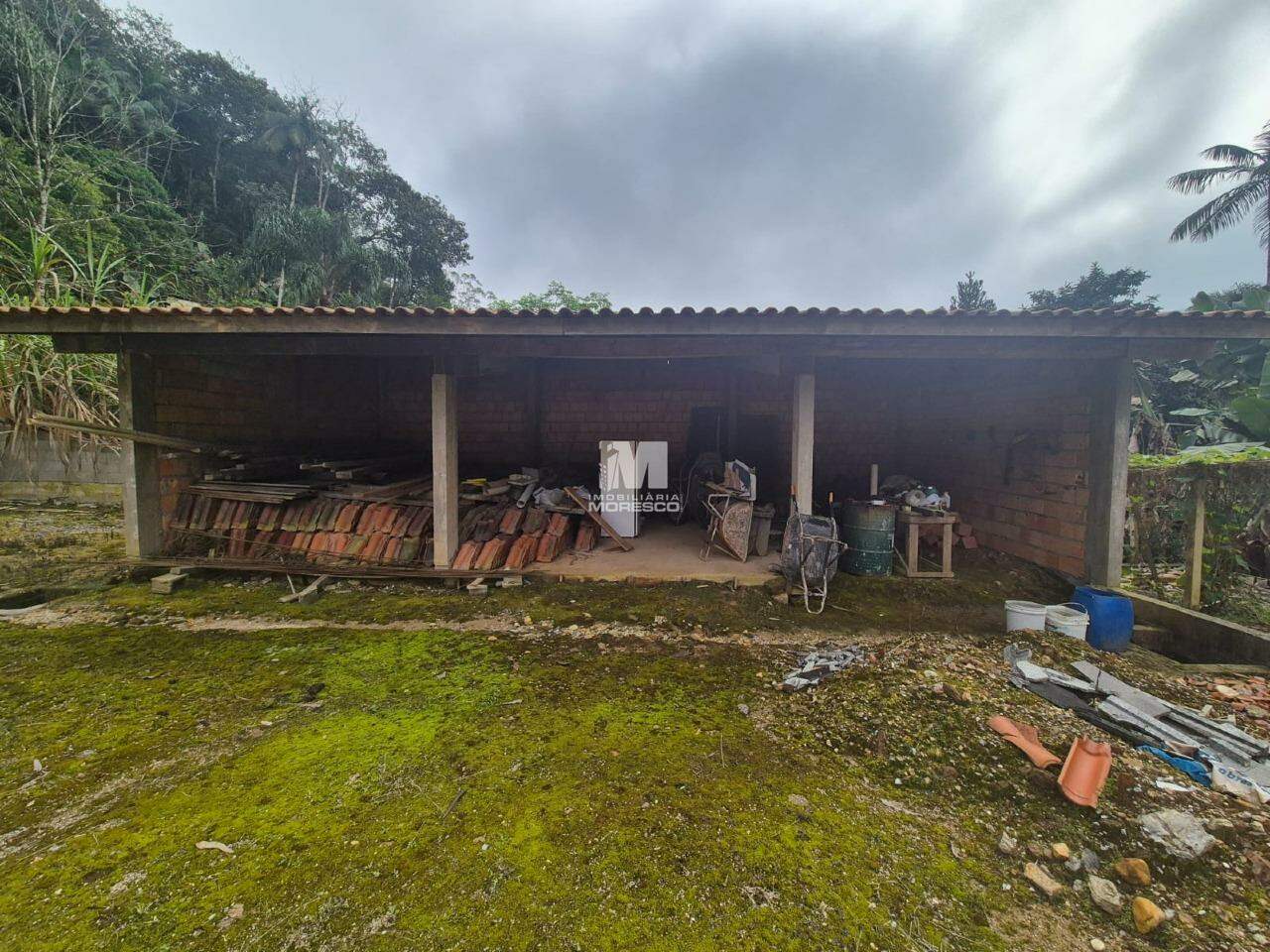 Terreno à venda no bairro Pomerânia: 