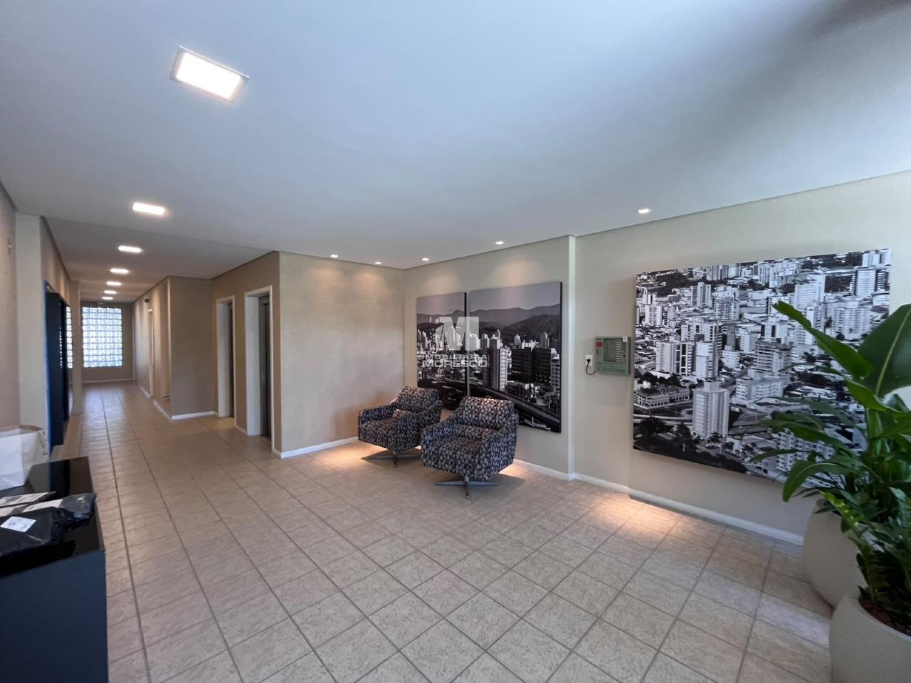 Apartamento para aluguel no bairro Centro: 