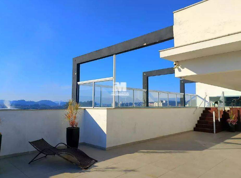 Flat para aluguel no bairro Santa Terezinha: 