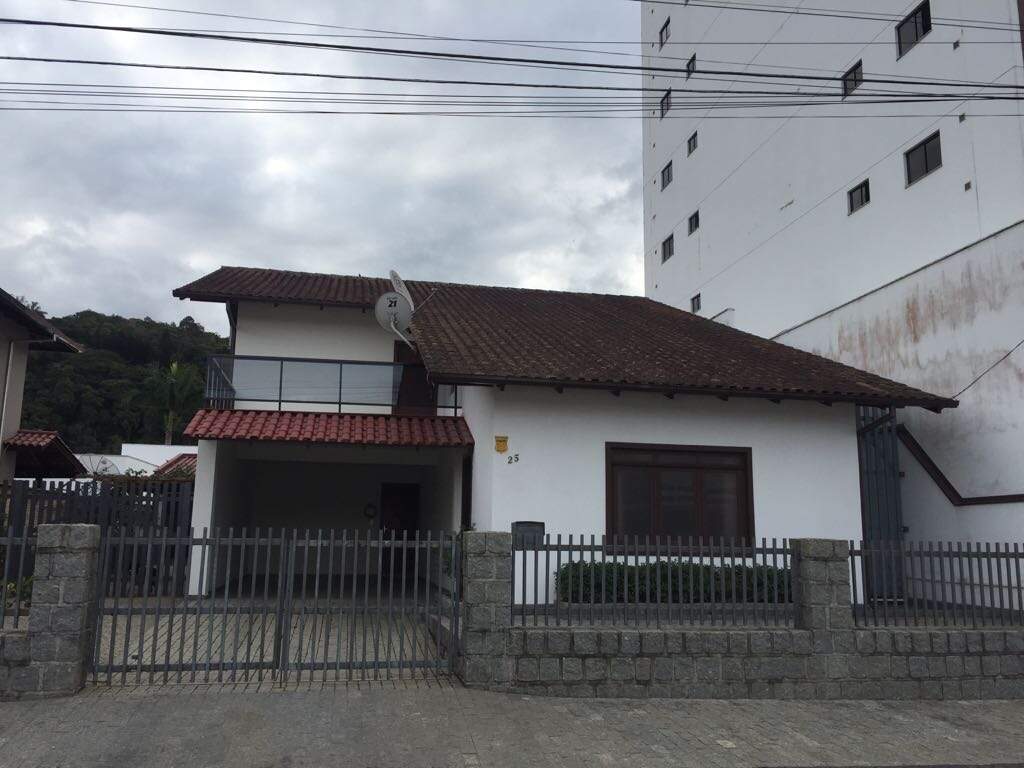 Casa de 3 quartos, 252m² no bairro São Luiz, em Brusque | Eu Corretor