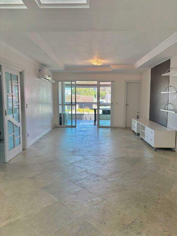 Apartamento à venda no bairro Centro: