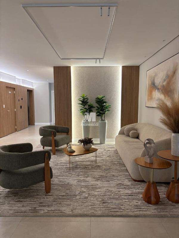 Apartamento à venda no bairro Centro: Hall de entrada