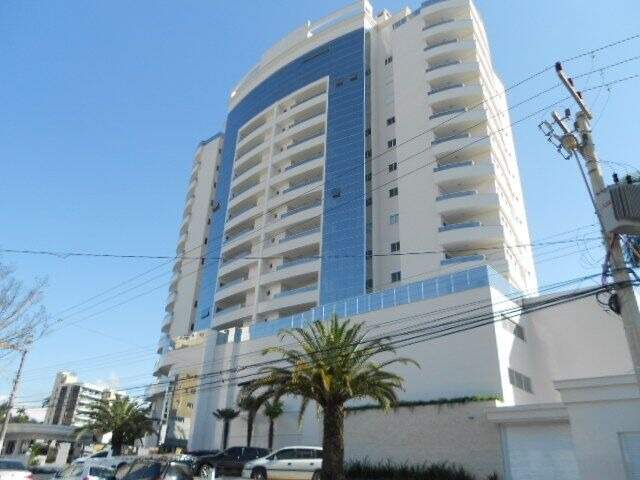 Apartamento à venda no bairro Centro: