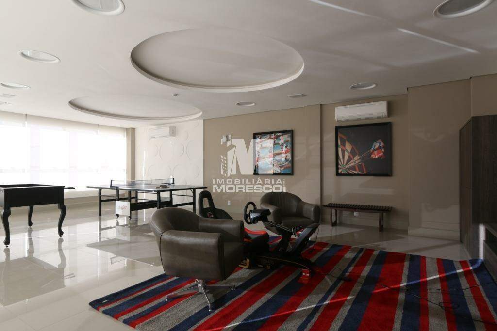 Apartamento à venda no bairro Centro: 