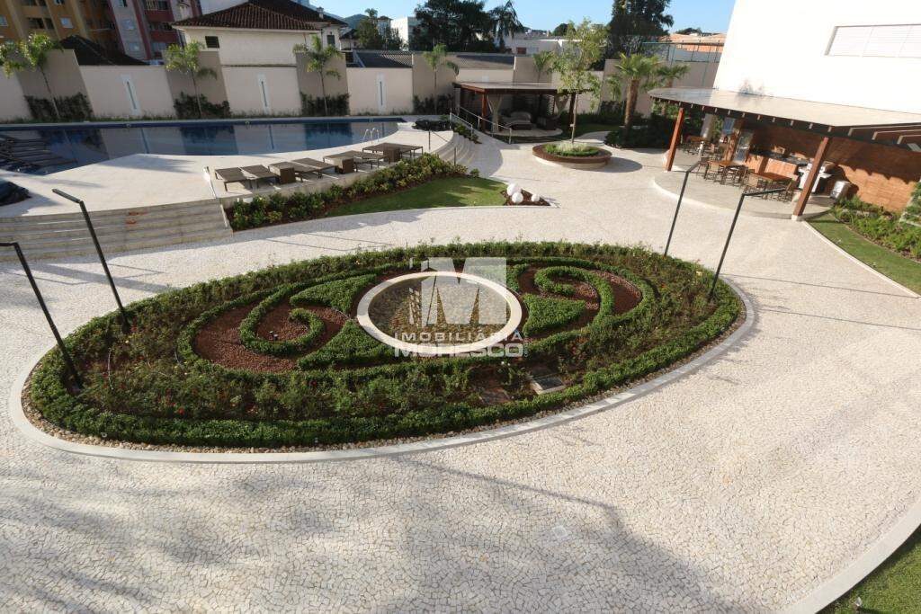 Apartamento à venda no bairro Centro: 