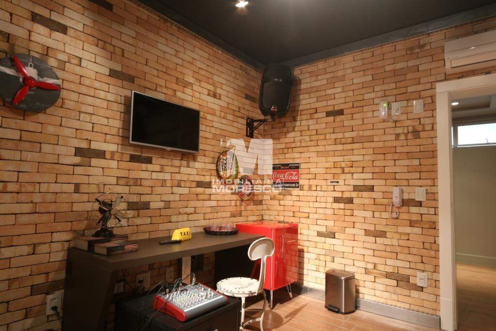 Apartamento à venda no bairro Centro: 