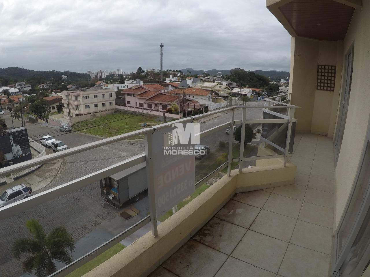 Apartamento para aluguel no bairro Jardim Maluche: 