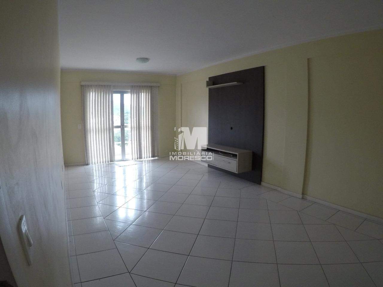Apartamento para aluguel no bairro Jardim Maluche: 