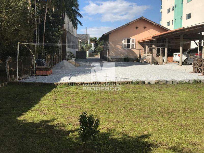 Casa de 180m² no bairro Guarani, em Brusque | Eu Corretor