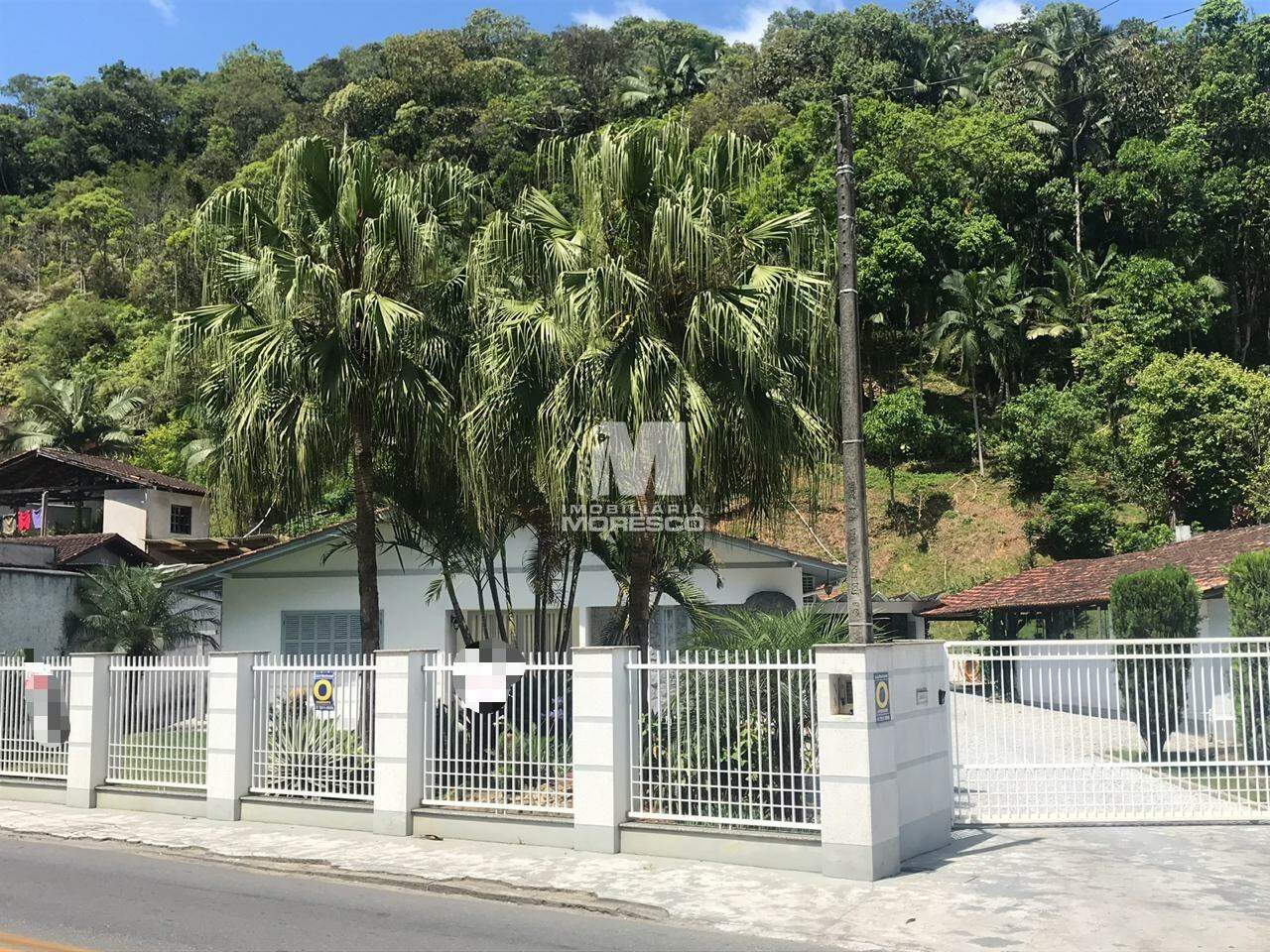 Casa de 3 quartos, 200m² no bairro Guarani, em Brusque | Eu Corretor