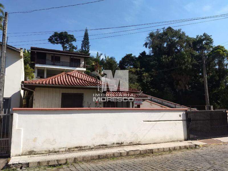 Casa de 2 quartos, 200m² no bairro Centro II, em Brusque | Eu Corretor