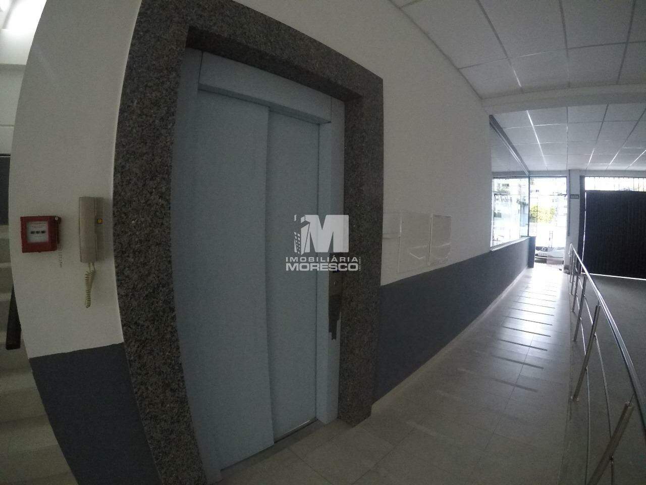 Sala Comercial de 690m² no bairro Centro, em Brusque | Eu Corretor
