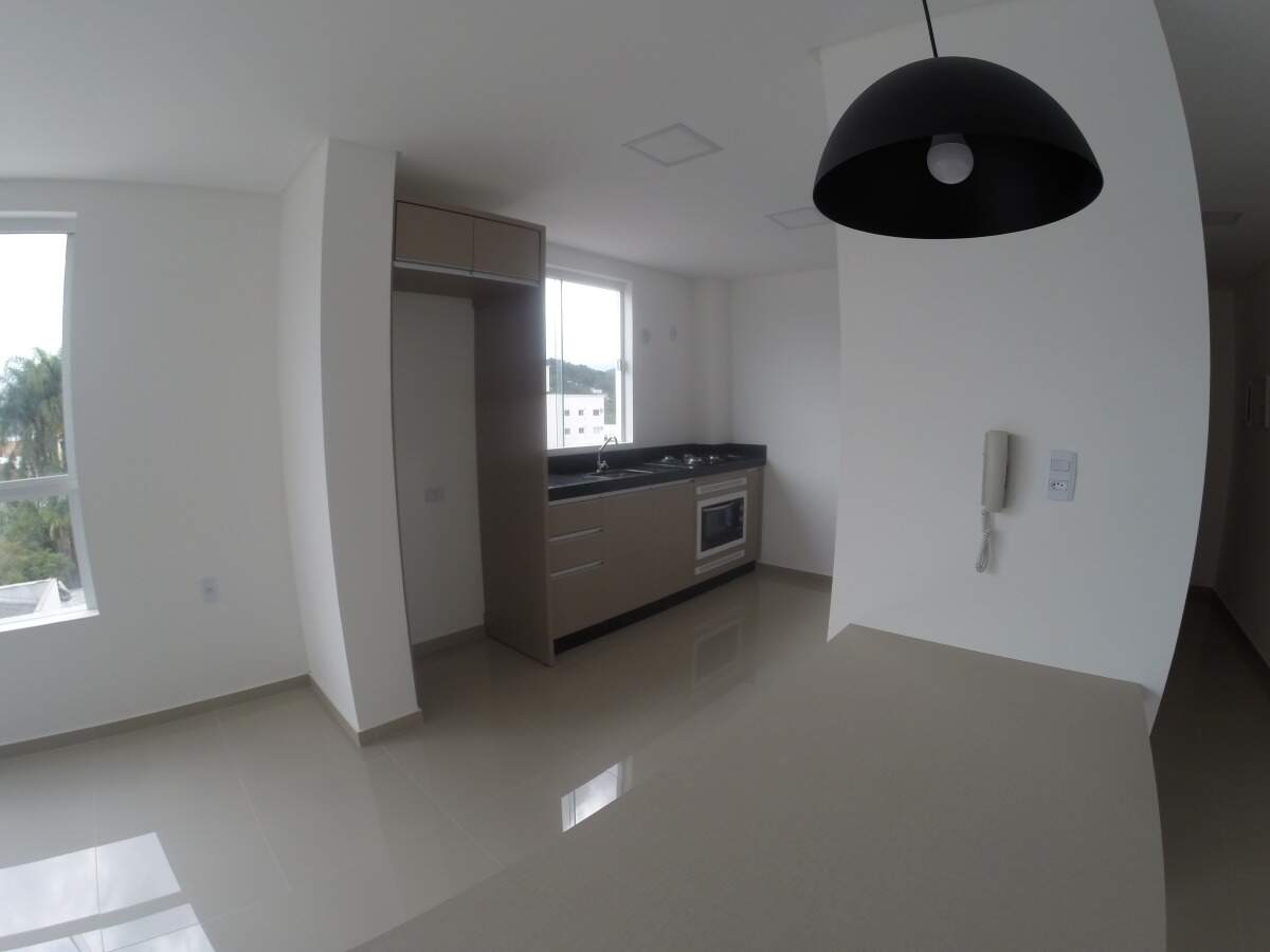 Apartamento para aluguel no bairro Santa Terezinha: 