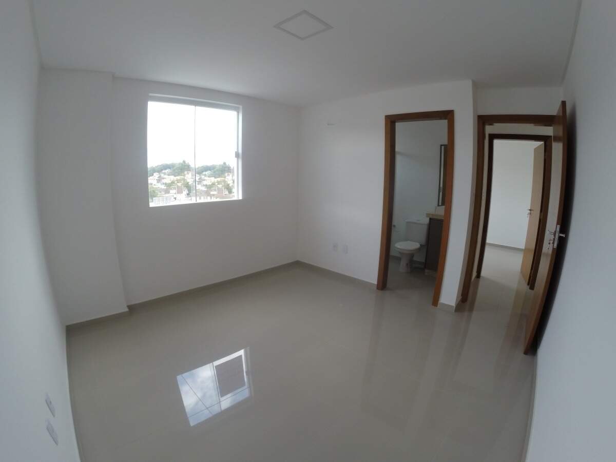 Apartamento para aluguel no bairro Santa Terezinha: 